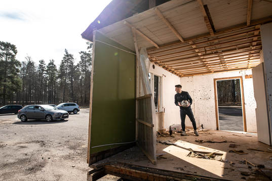 Degerfors IF Anton Kralj i det före detta personalutrymmet