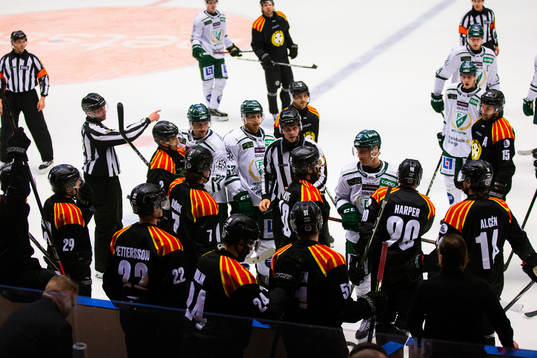 Brynäs Oula Palve och Färjestads Pontus Widerström