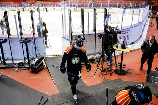 Brynäs Emil Molin deppar
