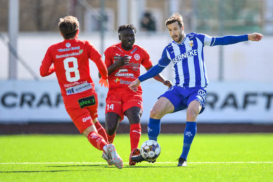Värnamos Alhassan A Haestad Kamara och IFK Göteborgs