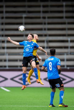 Halmstads Samuel Kroon och Elfsborgs Simon Strand