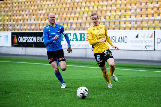 Halmstads Andreas Johansson och Elfsborgs Jeppe Møldrup