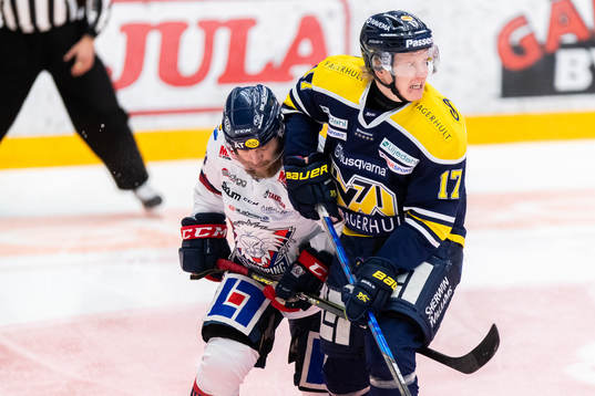 s Emil Johansson