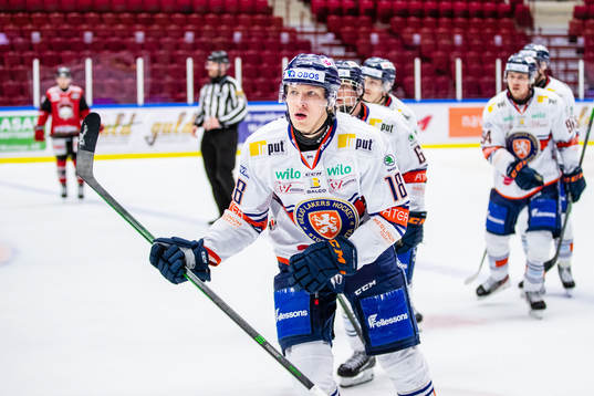 Växjös Marcus Sylvegård jublar