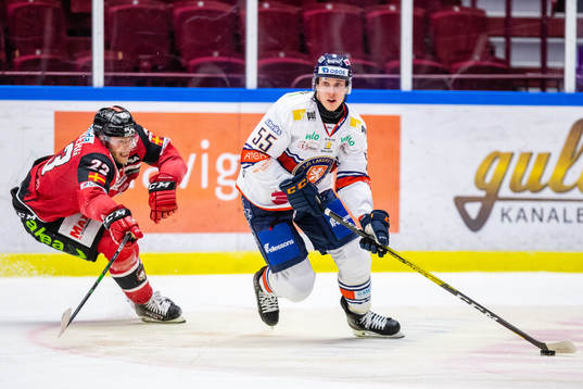 Malmö Redhawks Christoffer Forsberg och Växjös Miika