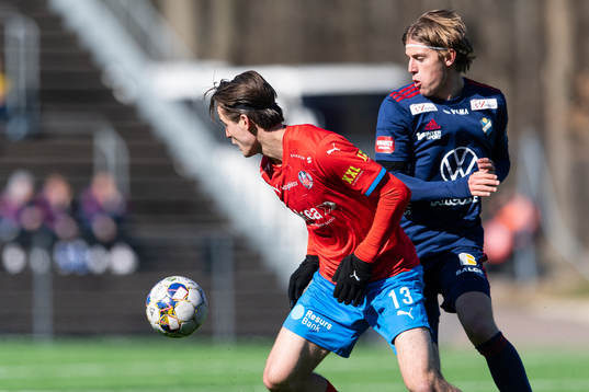 Helsingborgs Wilhelm Loeper och Östers Teo Brenner Toris