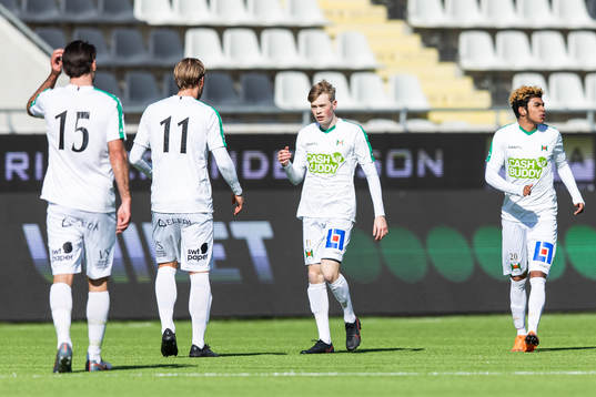 Varbergs Gustav Nordh jublar
