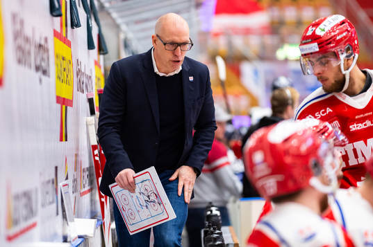 Timrås tränare Fredrik Andersson
