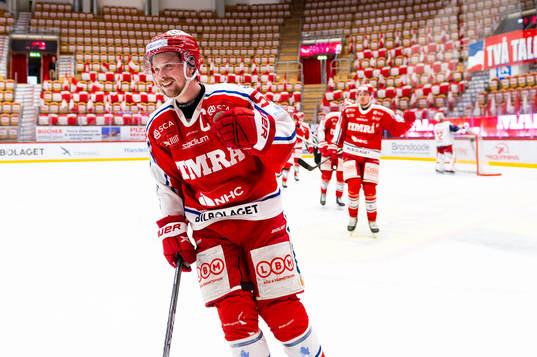 Timrås Jonathan Dahlén jublar