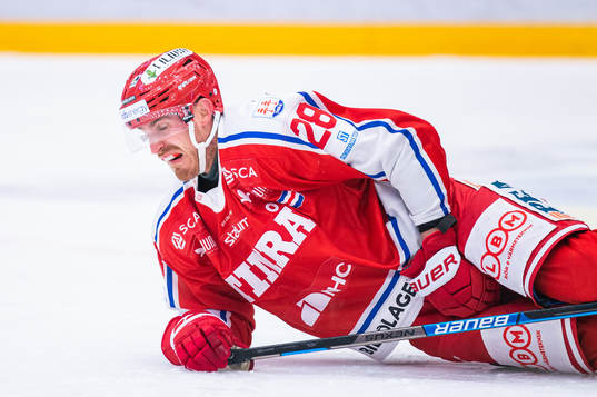 Timrås Patrick Wiercioch har ont