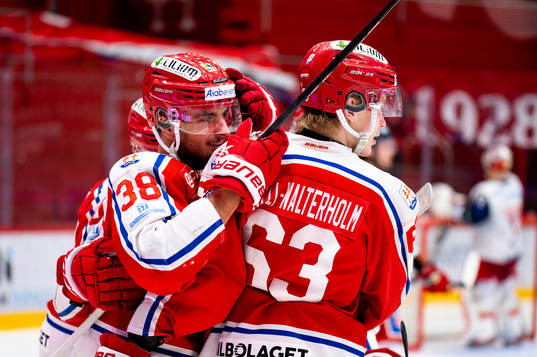 Timrås Jacob Olofsson jublar