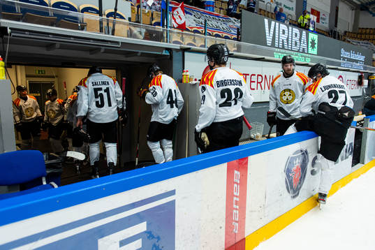 Brynäs spelare deppar när de lämnar isen