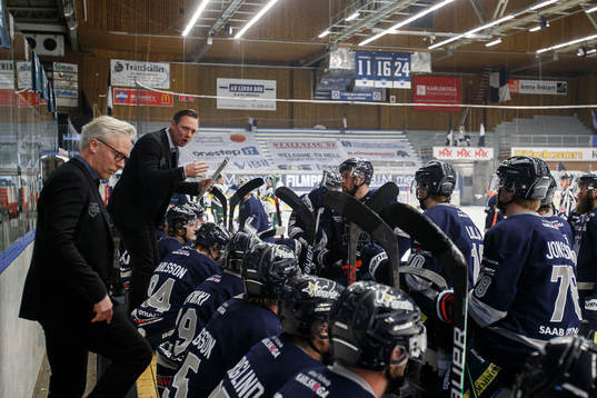 Karlskogas assisterande tränare Johan Schoultz