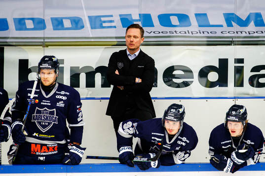 Karlskogas huvudtränare Karl Helmersson