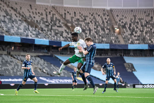 Hammarbys David Accam och Djurgårdens Elliot Käck
