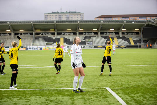 Rosengårds Stefanie Sanders deppar