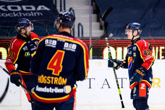 Djurgårdens Dick Axelsson och Tom Nilsson jublar