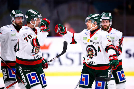 Frölundas Christoffer Ehn och Nicklas Lasu jublar