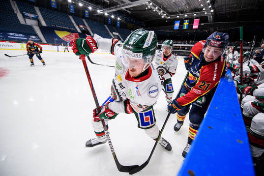 Frölundas Simon Hjalmarsson och Djurgårdens Marc-André