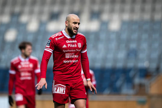 Piteås Abdulla Pashang deppar
