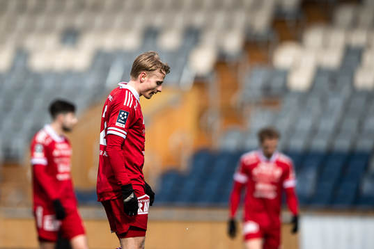 Piteås Henrik Millbert deppar
