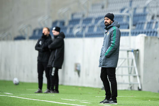 Dalkurds manager Azad Kizil