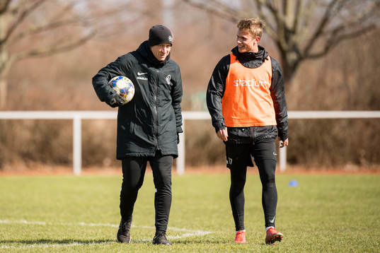 Tränare Billy Magnusson och Oscar Petersson