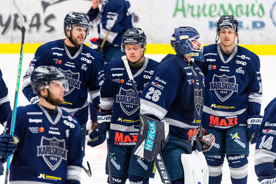 Karlskogas målvakt Stefan Steen  deppar