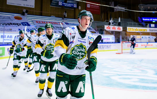 Björklövens Pontus Andreasson jublar