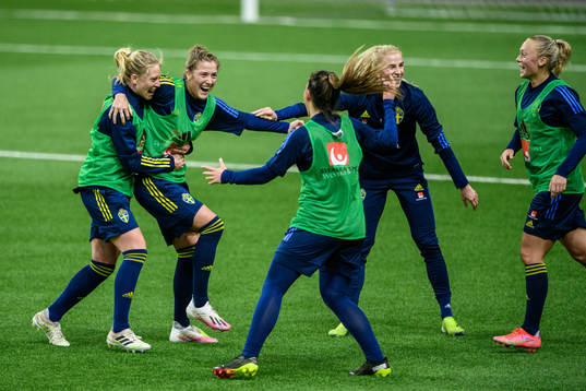 Rebecka Blomqvist, Filippa Angeldahl, Sofia Jakobsson and