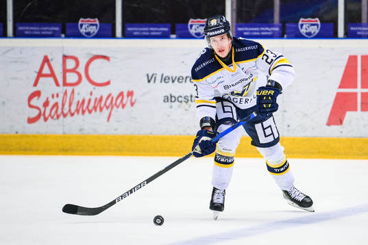 s Arttu Ilomäki