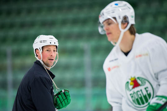 Tränare Cam Abbott och Erlend Lesund