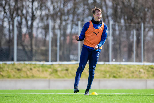 Viktor Lundberg jublar