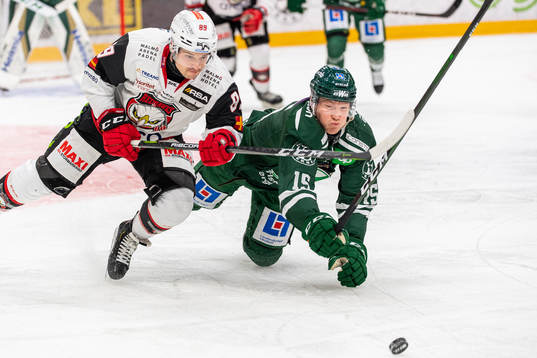 Malmö Redhawks Matt Puempel och Färjestads Gustav Rydahl