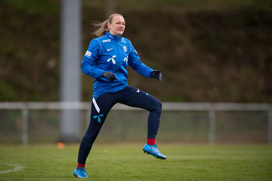 Frida Leonhardsen Maanum of the Norwegian national football