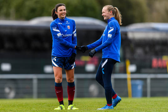 Ingrid Syrstad Engen and Frida Leonhardsen Maanum of the