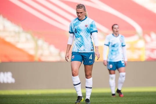 Kristine Bjørndal Leine and Cecilie Redisch Kvamme of