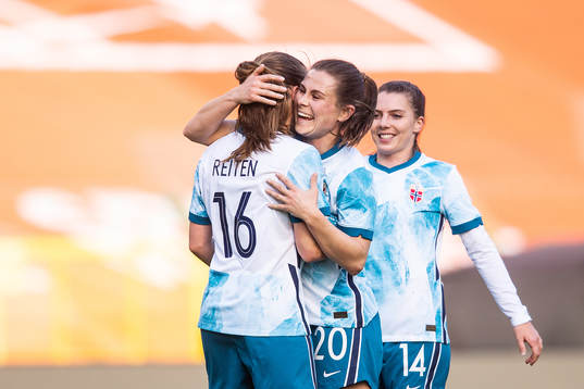 Guro Reiten of Norway celebrates