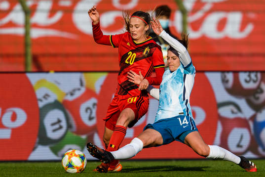 Cecilie Redisch Kvamme of Norway and Julie Biesmans of