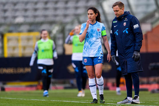 Ingrid Moe Wold of Norway and Martin Sjögren, head coach