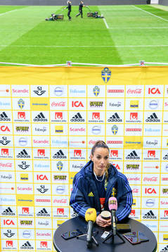 Kosovare Asllani