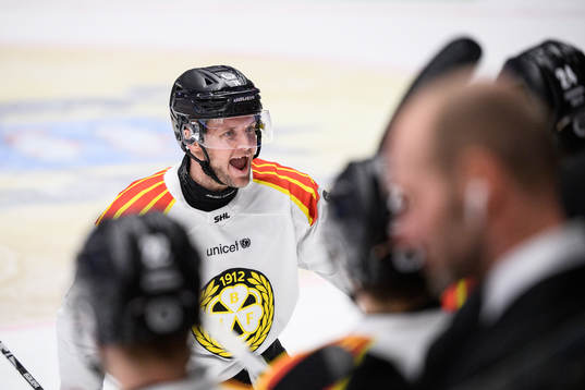 Brynäs Chad Billins jublar