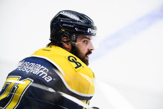 s Linus Fröberg deppar