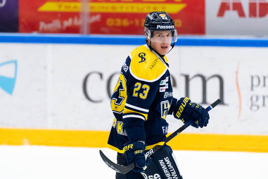 s Arttu Ilomäki