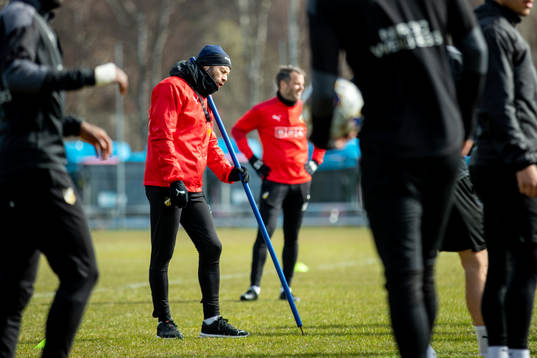 Häckens tränare Andreas Alm