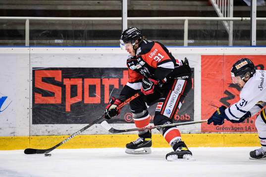 Nybros Janne Väyrynen och Visby/Romas Mikael Hedlund