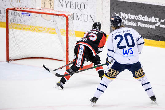 Nybros Mathias Kemppi gör 4-1