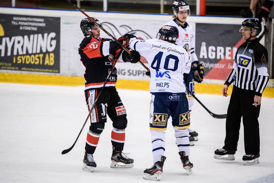 Nybros Rasmus Johansson i bråk med Visby/Romas Chase Phelps