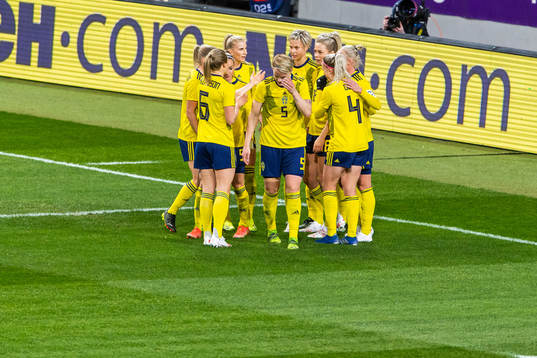 Lina Hurtig of Sweden celebrates with team mates