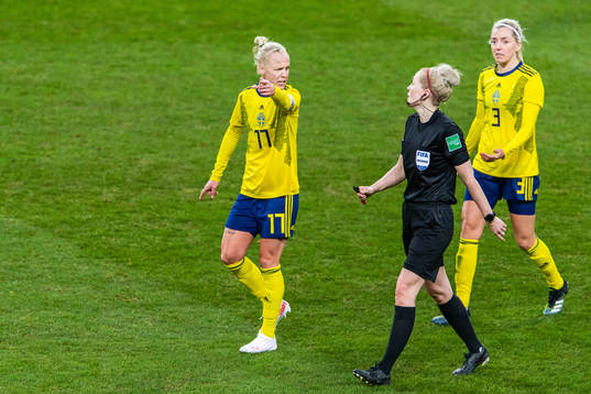 Caroline Seger and Linda Sembrant of Sweden in discussion